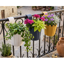 Modern Colorful Railing Plastic Hanging Planter Set for Balcony