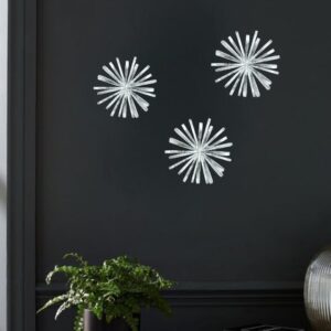 GARDEN DECO Metal White flower wall art (Set of 3 Pcs)