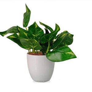 Artificial plants for table decor