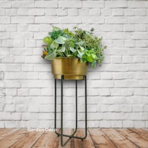 Brass planter