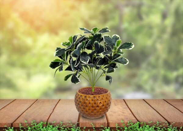 Artificial plants for table decor